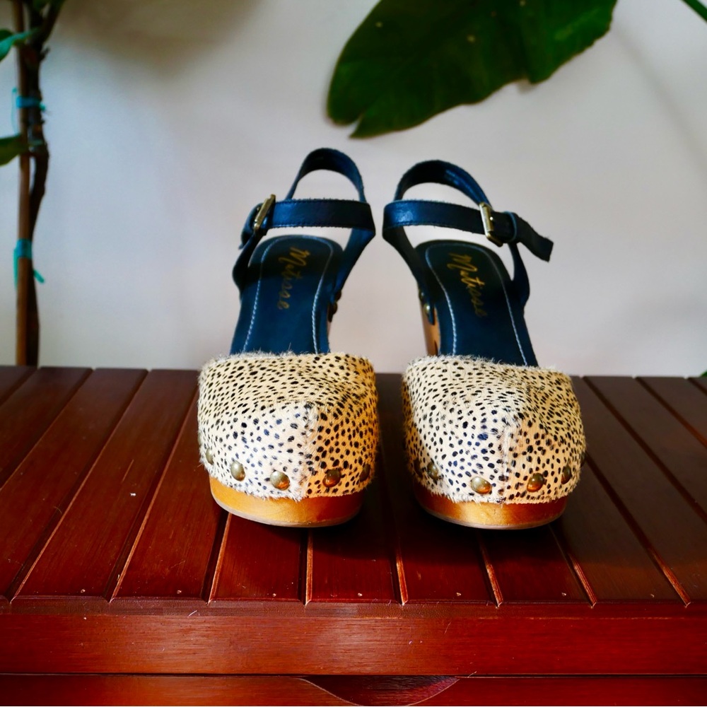 Leopard Print Heeled Wooden Platform Clogs - Picture 4 of 6